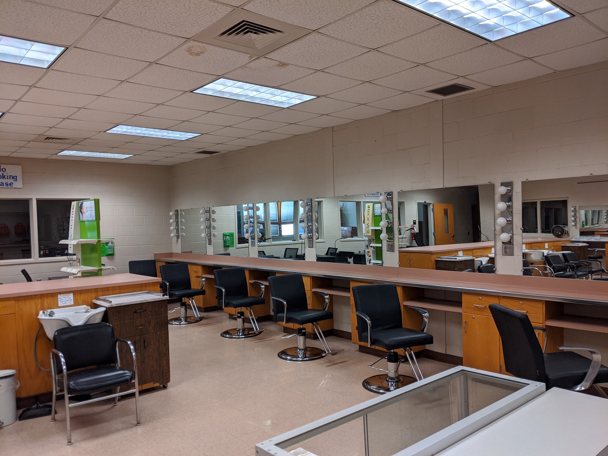 Cosmetology Lab